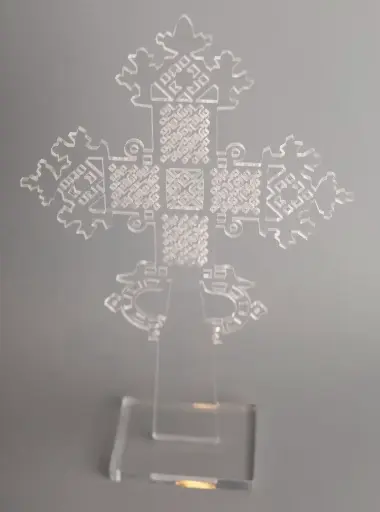 Cruz transparente